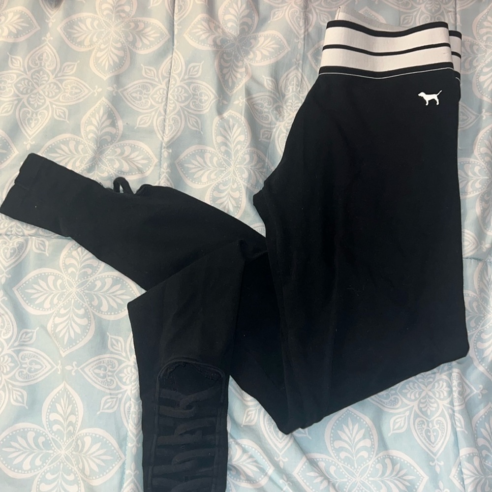 Small black leggings